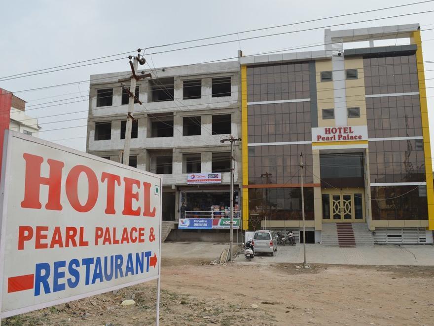 Hotel Pearl Palace Udaipur Exteriör bild