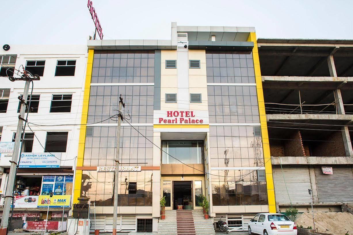 Hotel Pearl Palace Udaipur Exteriör bild