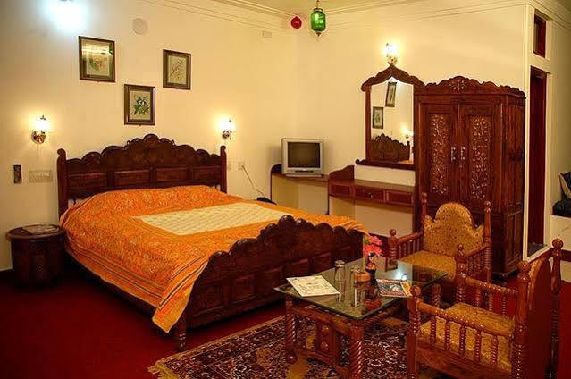 Hotel Pearl Palace Udaipur Exteriör bild
